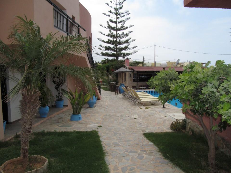 Kri Kri Village Goúrnes Buitenkant foto