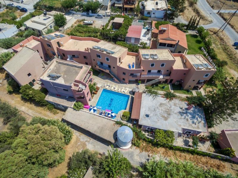 Kri Kri Village Goúrnes Buitenkant foto